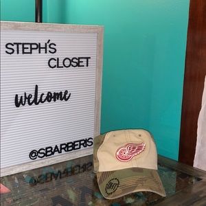 Detroit Red Wings camo ball cap